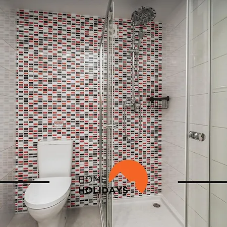 #296 Da Rocha By Holidays Daire *